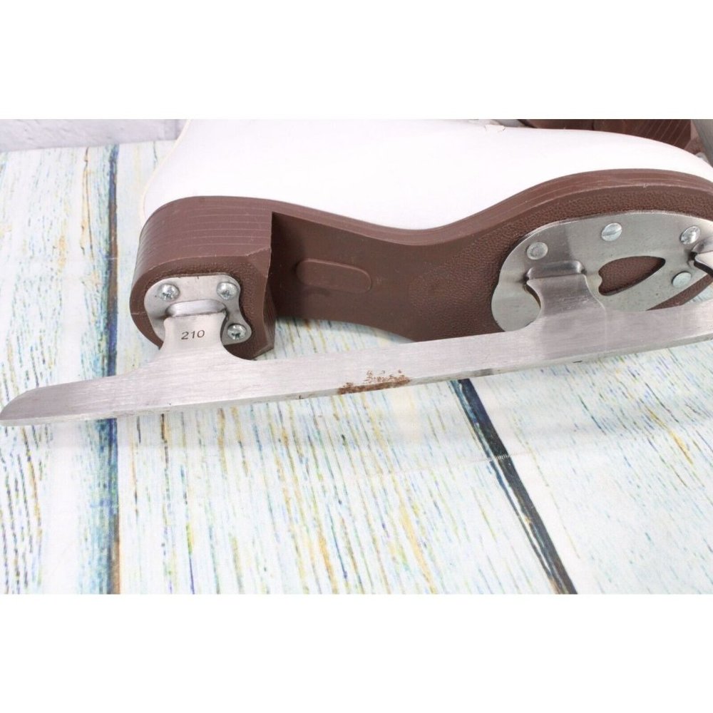 Glacier 120 by Jackson White Leather Lace up Figure Ice Skates Size US 2 - Picture 9 of 10